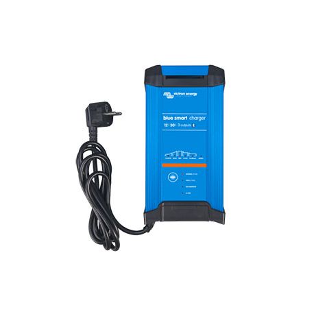 Blue Smart IP22 Charger 12/30 230V