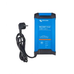 Blue Smart IP22 Charger 12/30(3) 230V